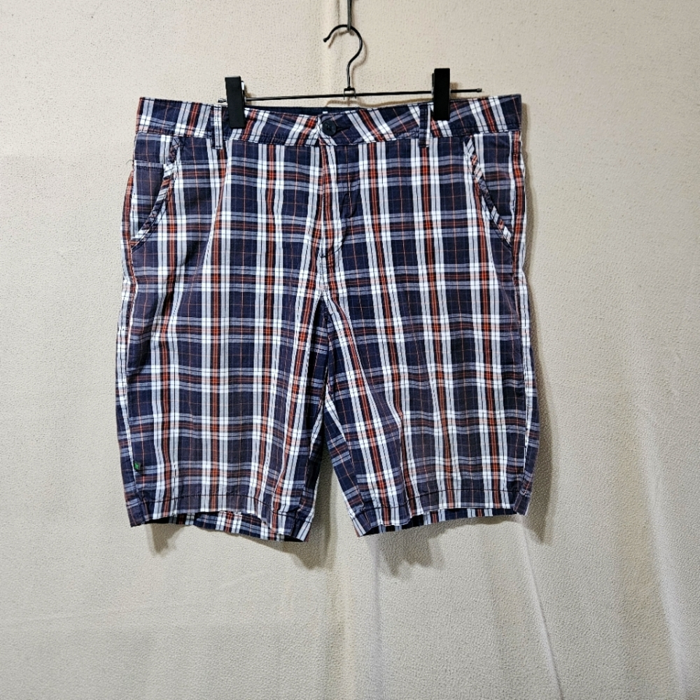 Men's Gotcha Plaid Shorts - sz 38
